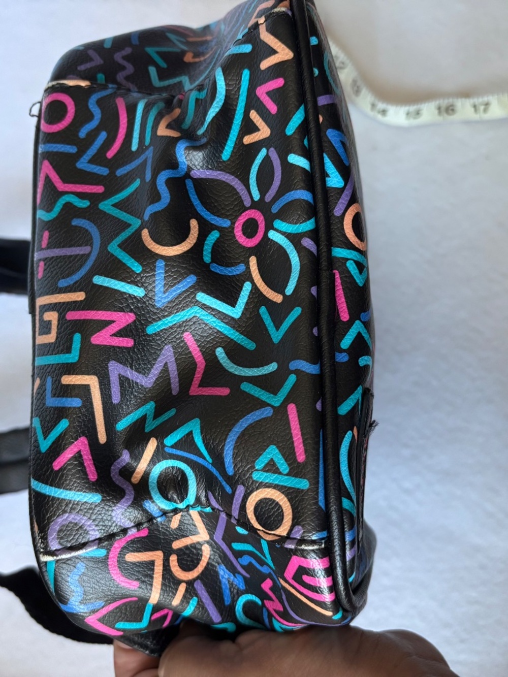 Funko Stranger Things Mini Backpack Retro 80s Neon - Picture 4 of 6